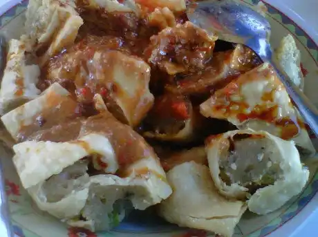 Batagor & Siomay Bandung Hoky ( Kang Wijai )