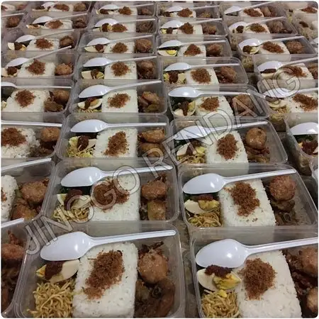 Gambar Makanan Nasi Jinggo Rendang 7