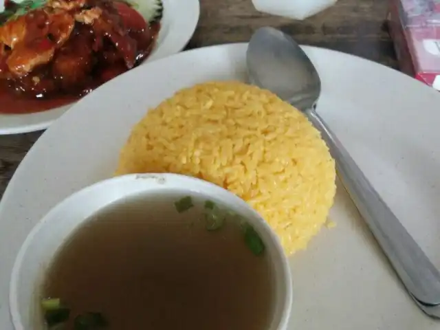 Tat Nasi Ayam Food Photo 13