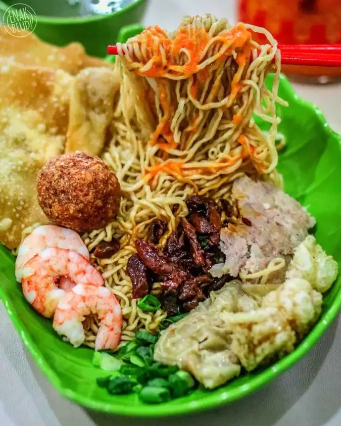 Bakmi Yong Yam