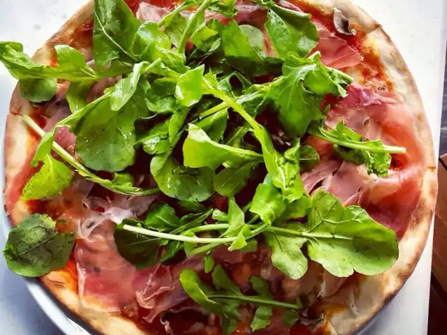 Pizzeria Il Pellicano'nin yemek ve ambiyans fotoğrafları 31