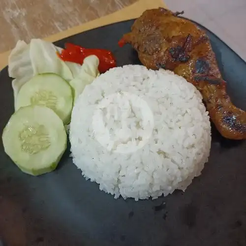 Gambar Makanan Siomay Dan Rawon Kitchenroll, Jl Sapta Pesona No.40b 9