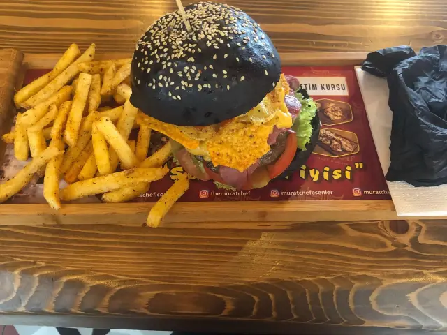 Murat Chef Burger'nin yemek ve ambiyans fotoğrafları 6