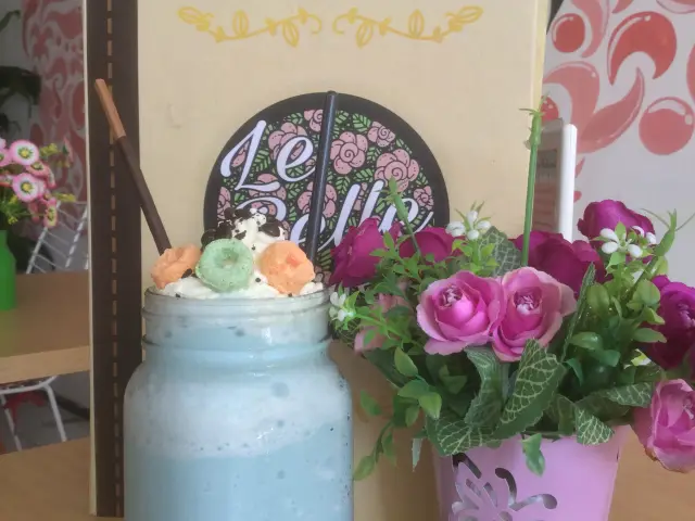 Gambar Makanan LeBelle Cafe By Lily 11