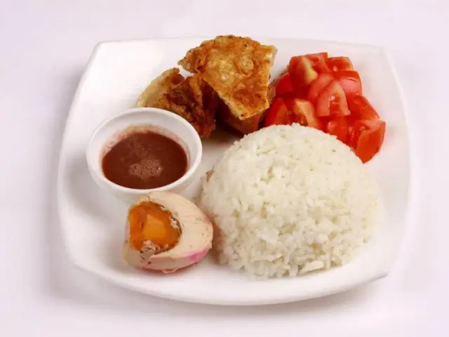 Fariñas Ilocos Empanada Food Photo 3