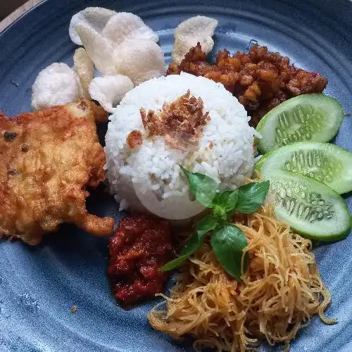 Gambar Makanan Nasi Uduk Jakarta Ibu Soraya 1