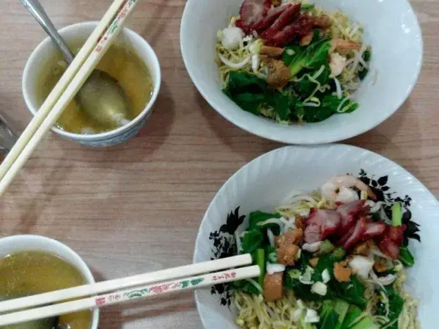 Gambar Makanan Bakmi Kepiting Yam Mien 69 8