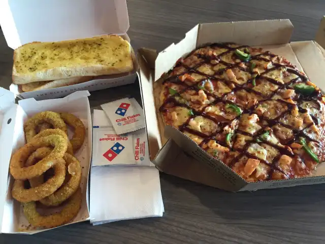 Domino's Pizza Food Photo 7