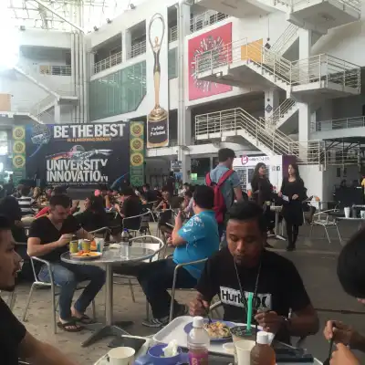 Makanlah @ Limkokwing University of Creative Technology