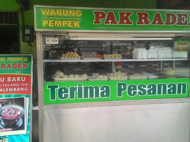 Gambar Makanan Pempek Pak Raden 9