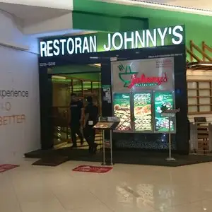 Johnny&apos;s Restaurant Food Photo 2