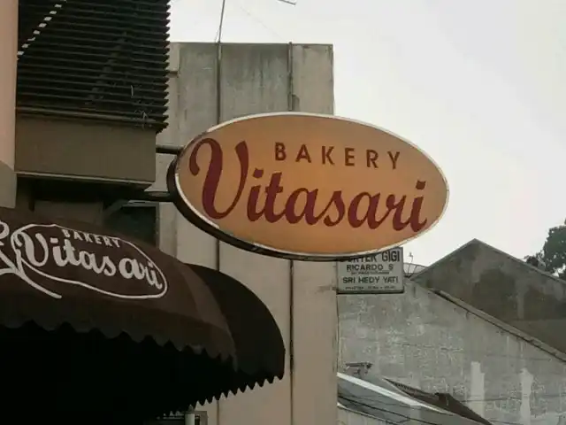 Gambar Makanan Vitasari Bakery - Cihapit 1