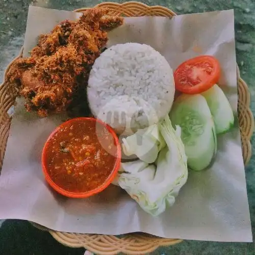 Gambar Makanan Ayam Geprek Bu Ning, Taman Kuliner UNY 8