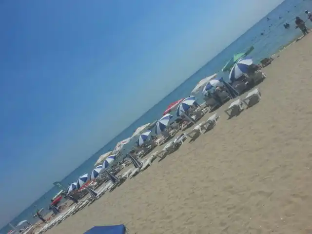 Kumburgaz Antik Beach Cafe'nin yemek ve ambiyans fotoğrafları 16