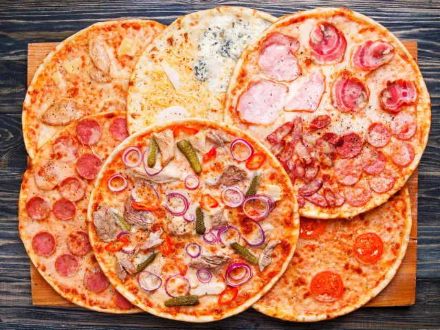 Pizza and Chill - Entena Compound
