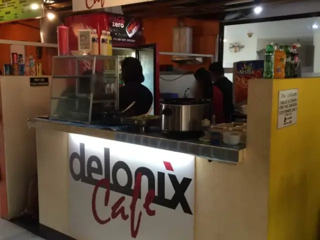 Delonix Cafe