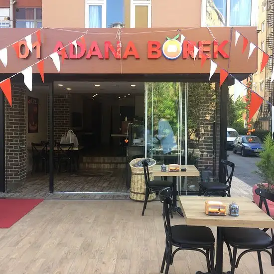 01 Adana Börek'nin yemek ve ambiyans fotoğrafları 1
