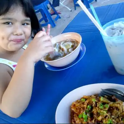 Laksa Goreng + Laksa Buyung + Mee Kari