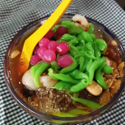 FITRIAMIN AISKRIM CENDOL CLAYPOT