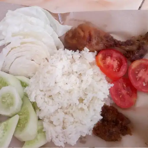 Gambar Makanan Yuri Shadega Grill and Fried Meat Wadidaw, Sepanjang 1