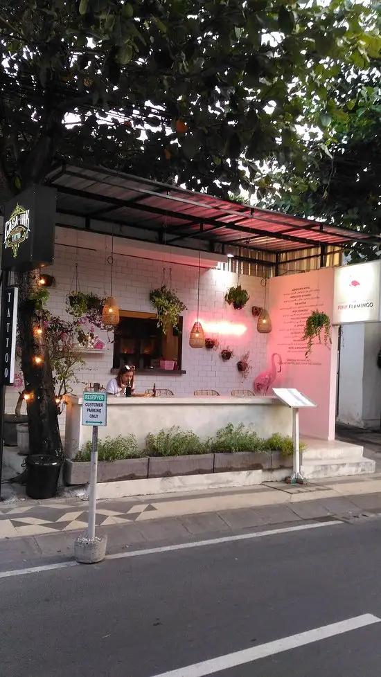 Gambar Makanan WACKO PIZZA SHOP - The Pink Flamingo 2