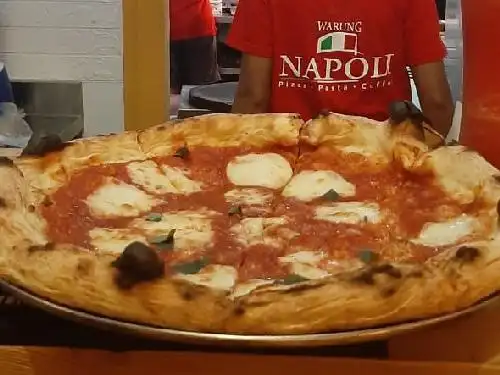 Warung Napoli Pizza & Pasta, Sunset Road