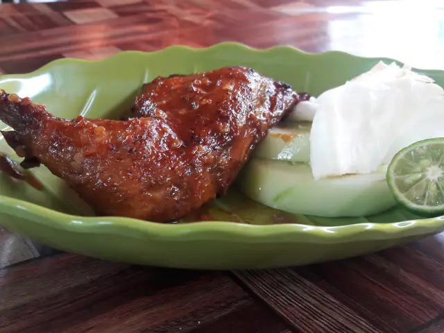 Gambar Makanan Ayam Bakar Cha - Cha 12