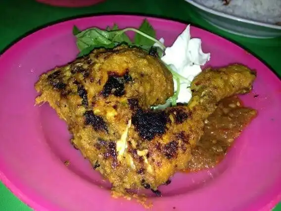 Ayam Bakar Bumbu Rujak Bu Jujuk