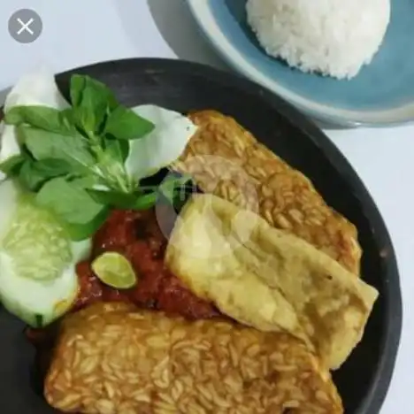 Gambar Makanan Depot Anugerah Ayam Kalasan & Crispy Sambal Bawang, Blimbing 4