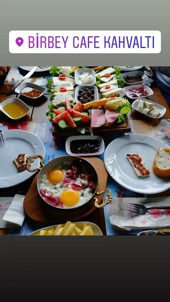 Birbey Cafe Kahvaltı'nin yemek ve ambiyans fotoğrafları 16