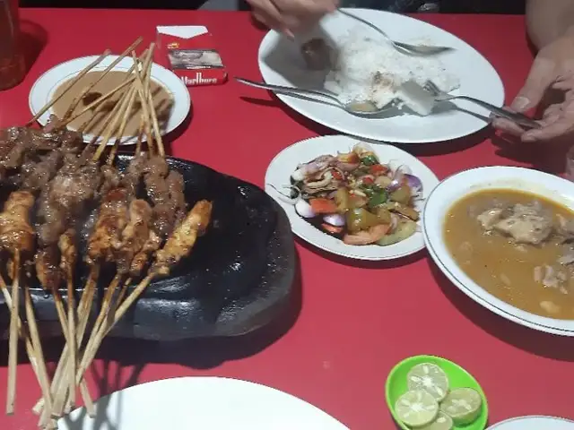 Gambar Makanan Sate & Gule Kambing H.M. Harris 18