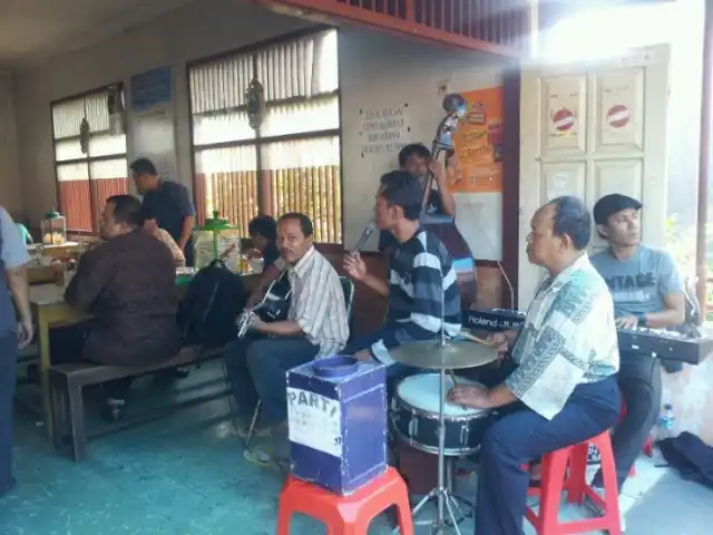 Gambar Makanan Warung Soto "Pak Marto" 7