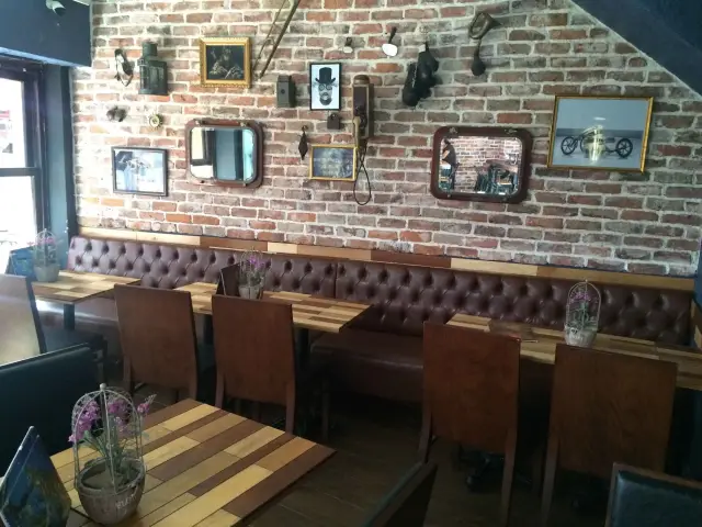 Tutto Cafe Bistro'nin yemek ve ambiyans fotoğrafları 12