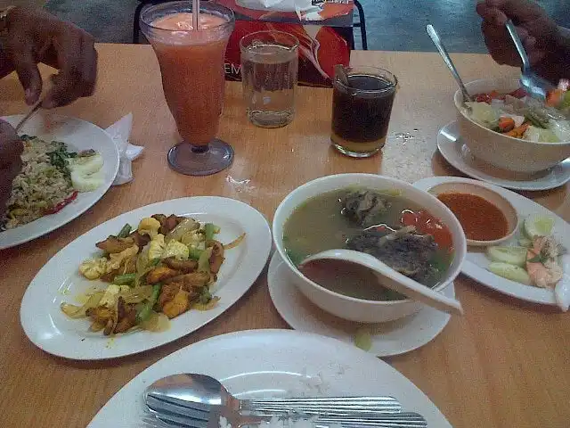 Kahfi Tomyam Sea Food, Wakaf Baru Food Photo 8