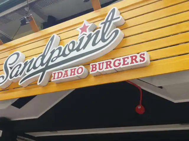 Sandpoint Idaho Burgers Food Photo 17