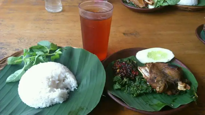 Gambar Makanan Bebek & Ayam Goreng Pak Ndut 10