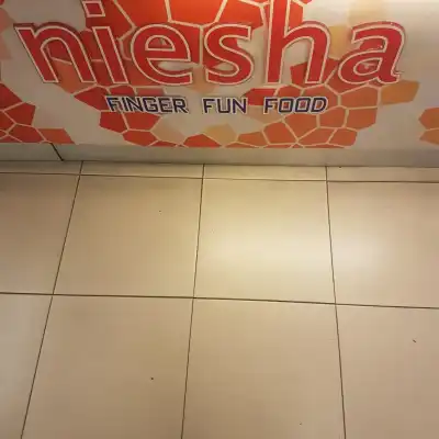 niesha Finger Fun Food
