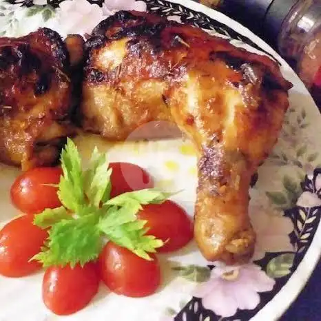Gambar Makanan Ayam Bakar Dan Ayam Penyet Dhen Bhonthot 212, Jl.Menati 1 3