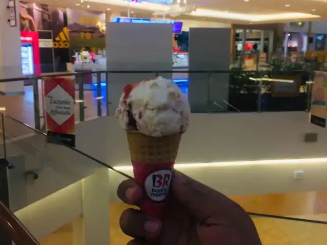 Baskin-Robbins Food Photo 5