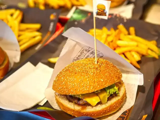 Hızlı Burger'nin yemek ve ambiyans fotoğrafları 6