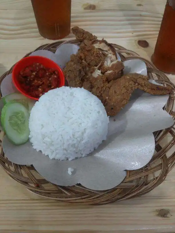 Gambar Makanan Ayam Geprek 6