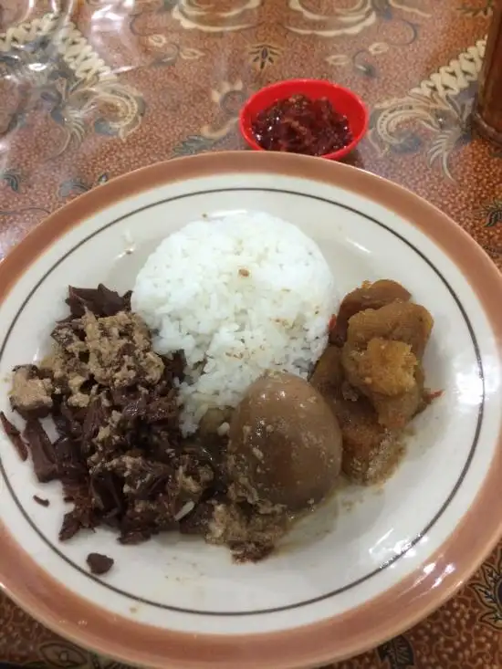 Gambar Makanan Warung Gudeg B. Djuminten 13