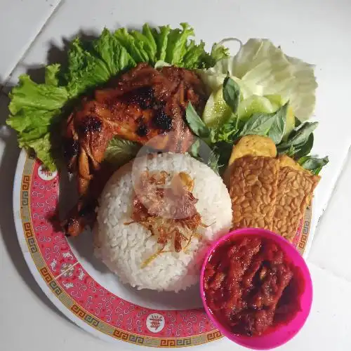 Gambar Makanan Ayam Bakar& Lalapan 3