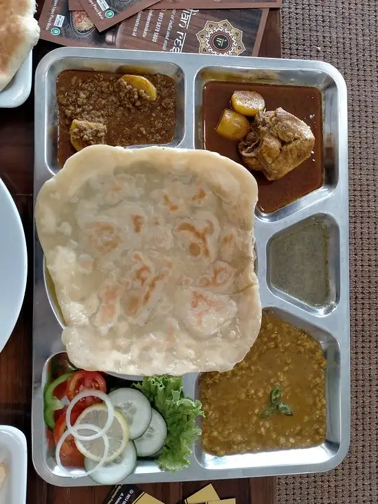 Gambar Makanan Indian Resto Batu 9