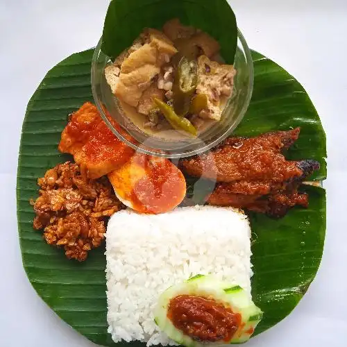 Gambar Makanan Nasi Campur Mas Eddi, Bareng 13