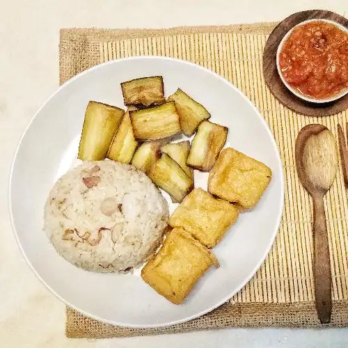 Gambar Makanan Ayam Penyet dan Nasi Sangrai Bumiayu 18