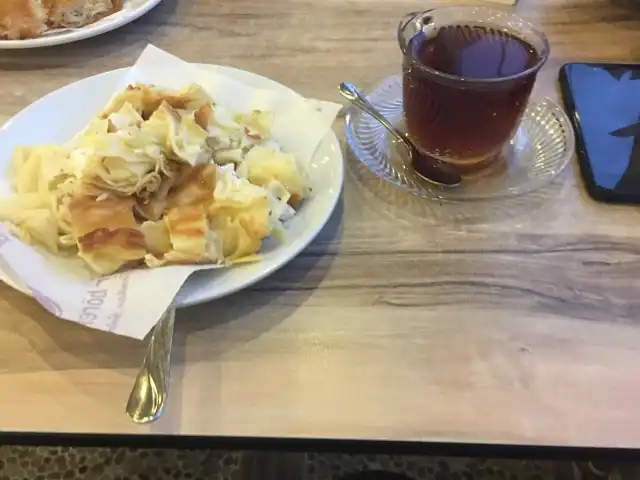 Mir Cafe Börek Topselvi'nin yemek ve ambiyans fotoğrafları 3