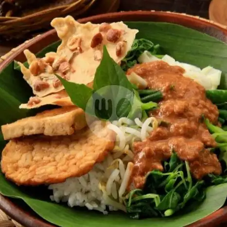 Gambar Makanan Nasi Pecel Madiun Pak Paryono 1