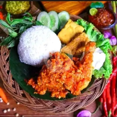 Gambar Makanan Cireng Mercon & Piscok Lumer Tororo 8