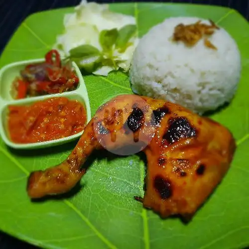Gambar Makanan Ayam Bakar & Sate Babi Hari Rahayu, Nusa Dua 2